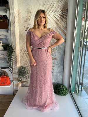 Duga PLUS SIZE haljina na bretelu sa padajućim rukavom, roze