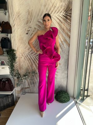 Komplet sa asimetričnom bluzom u ciklama boji