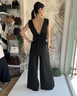 Komplet sa mašnom na leđima u crnoj boji