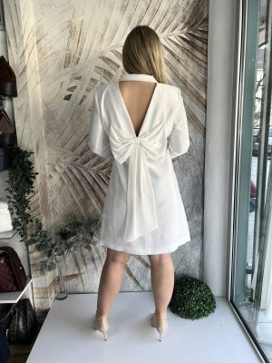 Haljina PLUS SIZE, bela sako haljina sa mašnom na leđima