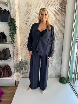 Komplet PLUS SIZE sa širokim pantalonama na lastiš, teget
