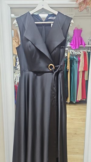 Midi haljina plus size sa reverom, crna