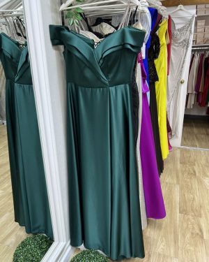 Duga haljina plus size, smaragdno zelena od satena sa pertlama na leđima