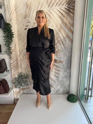 Midi haljina plus size, uska nabrana sa 3/4 rukavima, crna