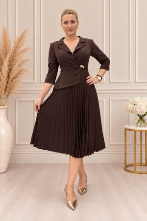 Haljina PLUS SIZE midi, plisirana sa 3/4 rukavima, braon