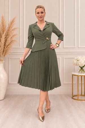 Haljina PLUS SIZE midi, plisirana sa 3/4 rukavima, maslinasto zelena